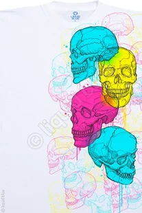 Череп и кости - издавна был знаком опасности, сейчас это тайное общество (Skull and bones) членами которого становятся только представители высшей элиты, выходцы из самых богатых и влиятельных семей США. Они занимали и занимают важнейшие посты в политике, СМИ, финансовой, научной и образовательной сферах. Так, среди патриархов тайной ложи, ее основателей, значились Банди, Лорды, Рокфеллеры и другие. Не верите? Посмотрите на Википедии! Выбор за Вами, но футболки просто супер!